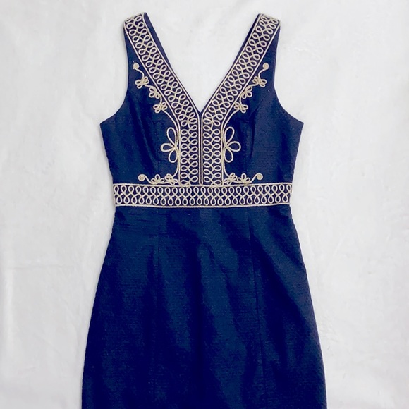 Size 2 Lilly Pulitzer navy aveline shift - Picture 2 of 2